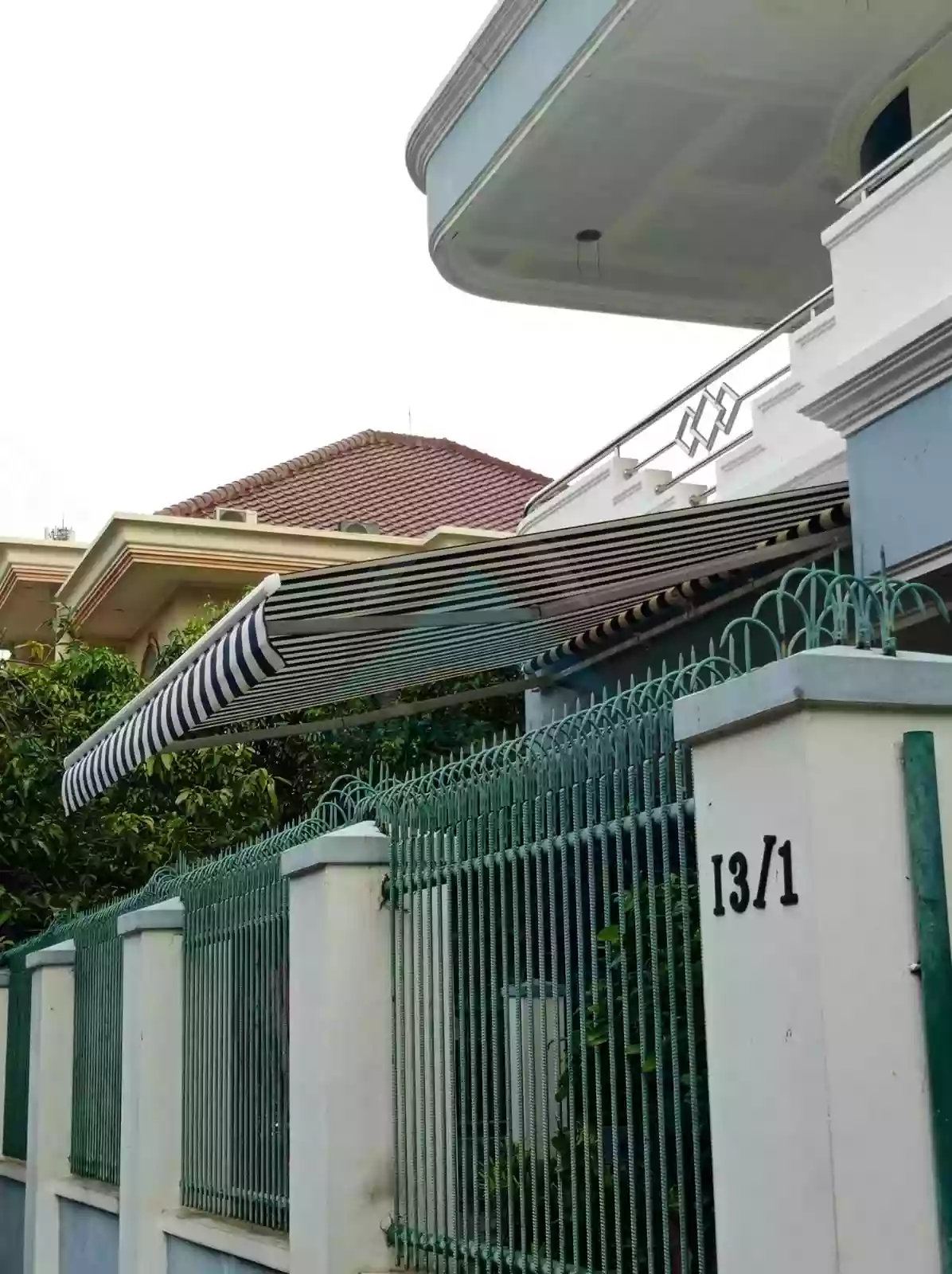 Pemasangan awning gulung - Proyek 12